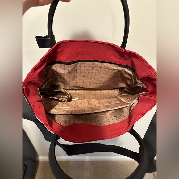 Travelon Quilted 2 in 1 Convertible Tote/Crossbody Bag main image 4